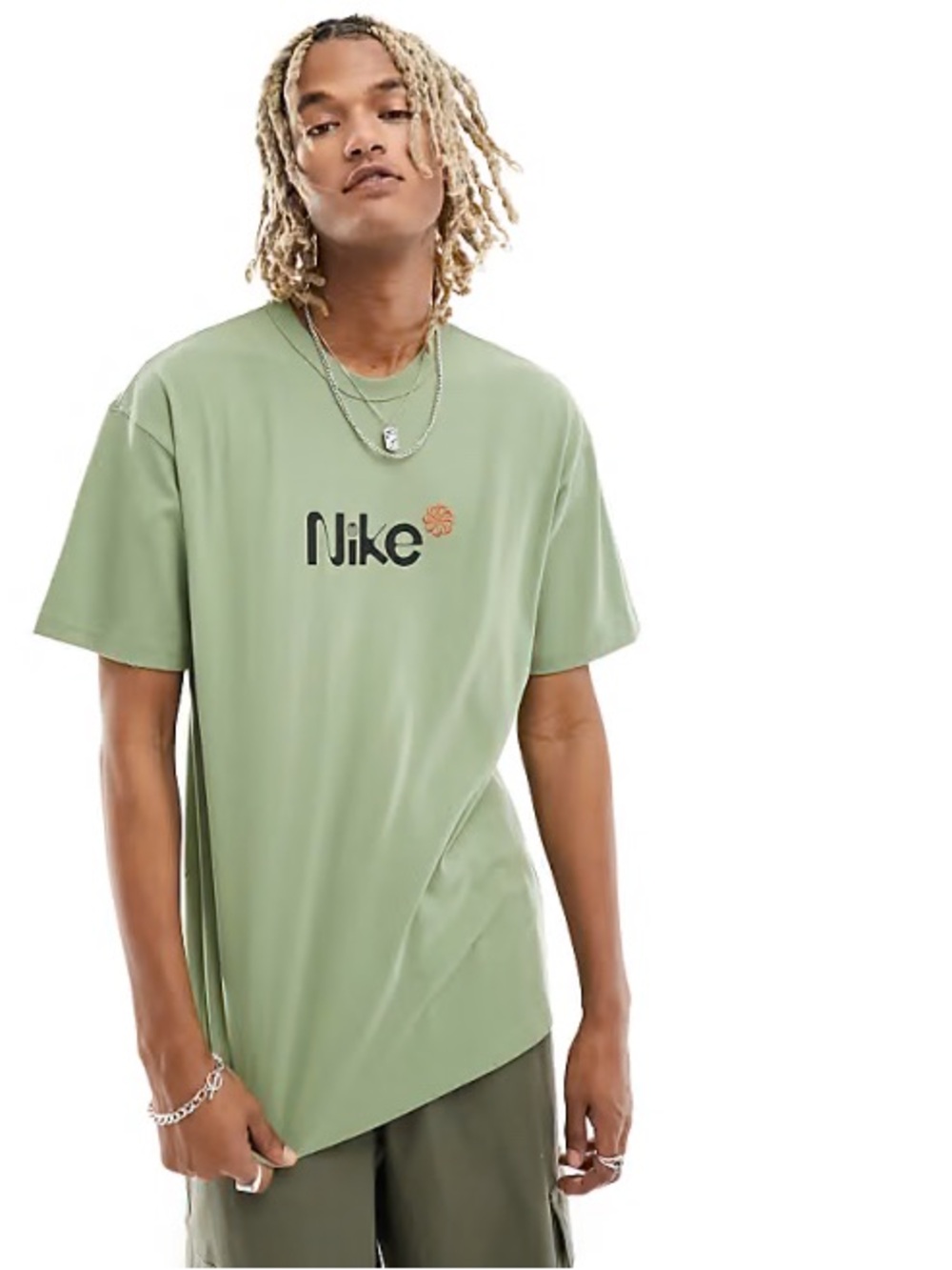 90’s Relax Fit-Nike Olive Green Crewneck Tee w/Black/embroidered Nike logo